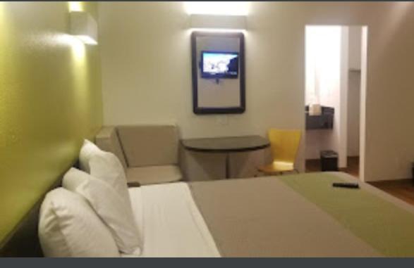 American Inn Hawthorne Luaran gambar